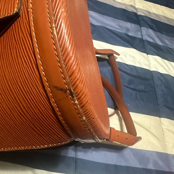 LV EPI Cognac - Picture 6 of 11